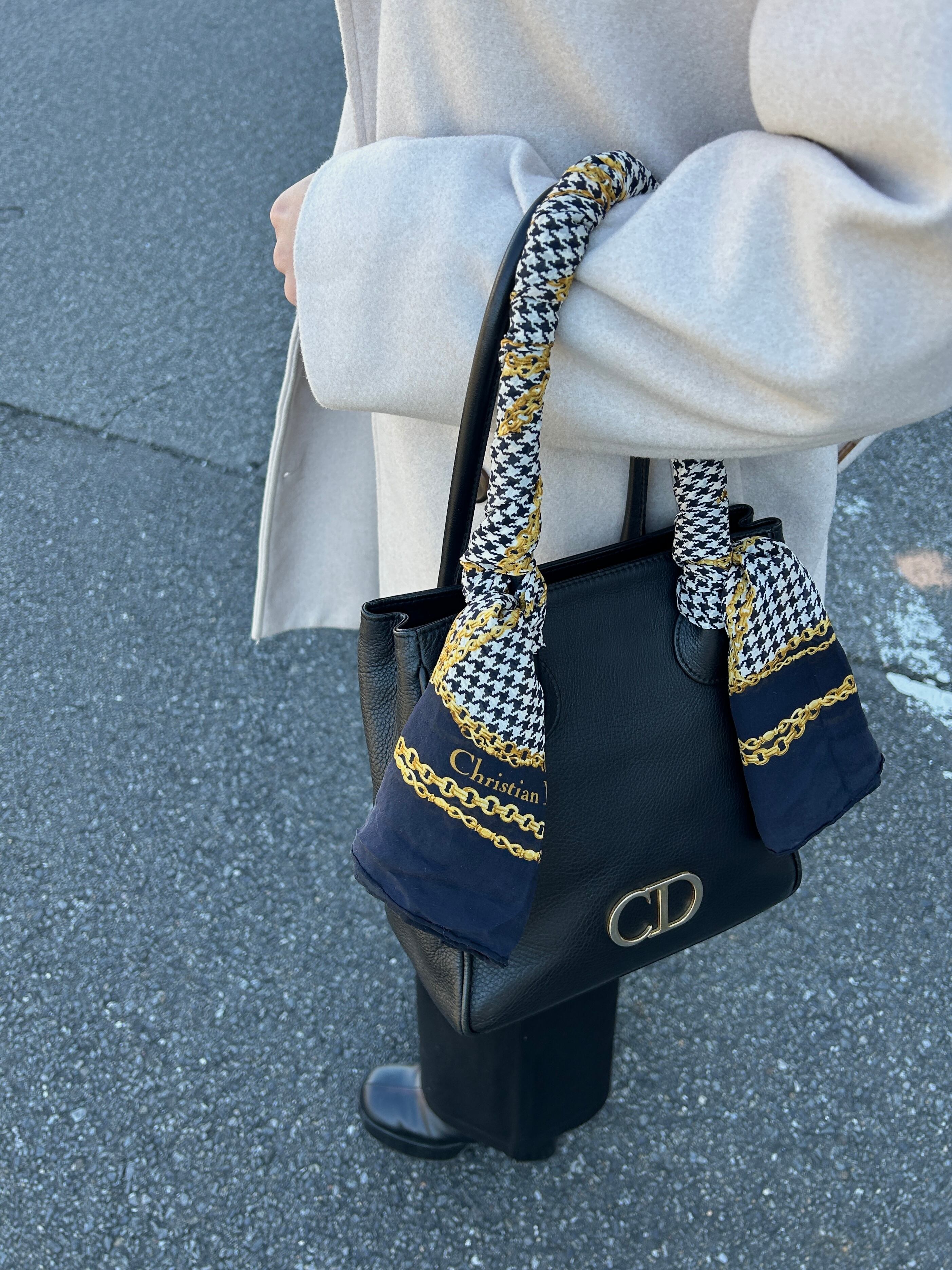 Christian Dior クリスチャン ディオール スカーフ ブラック ホワイト