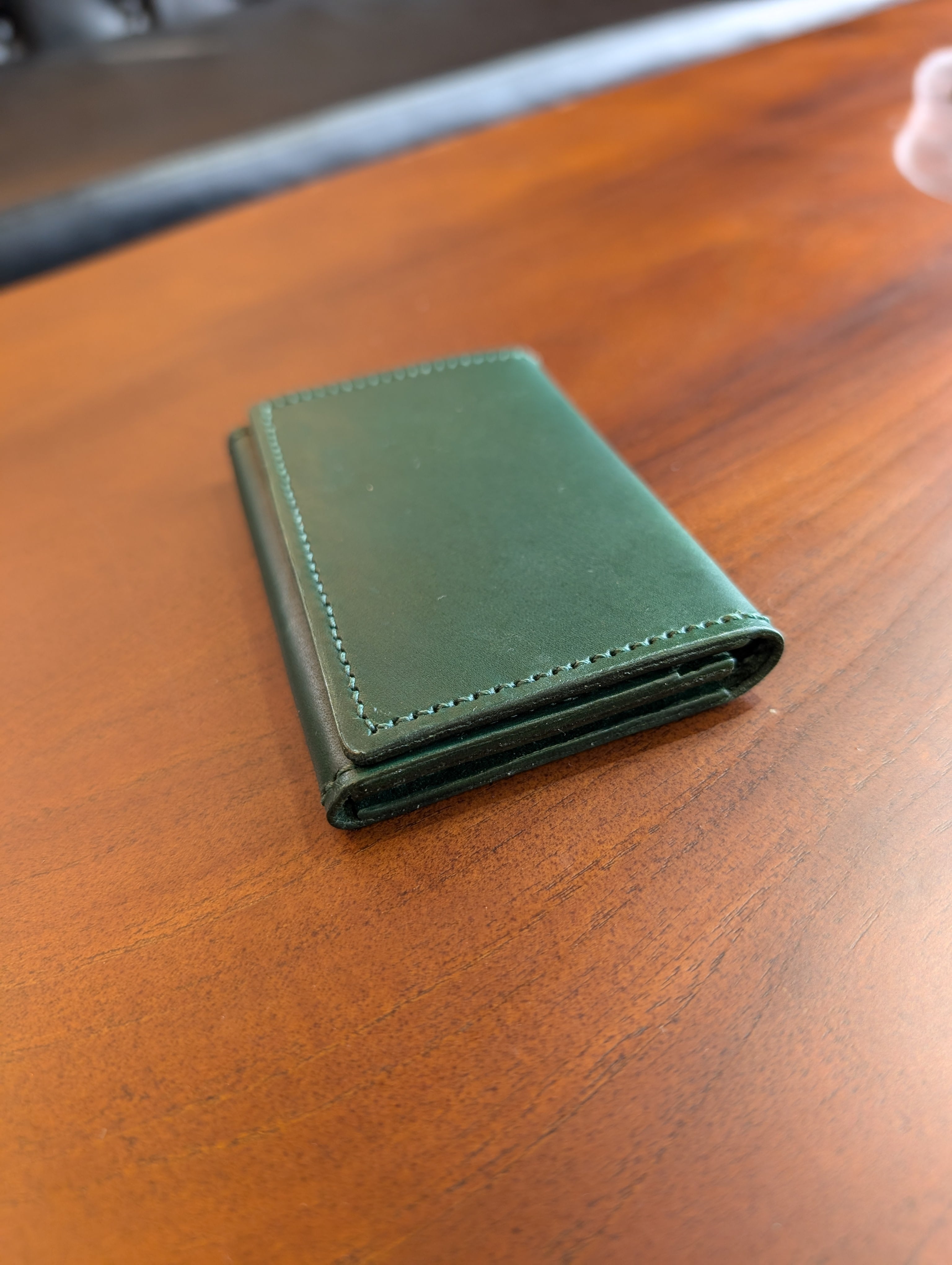 全て手作りの一点もの革小物】マチ付き名刺入れ・カードケース～アルテ