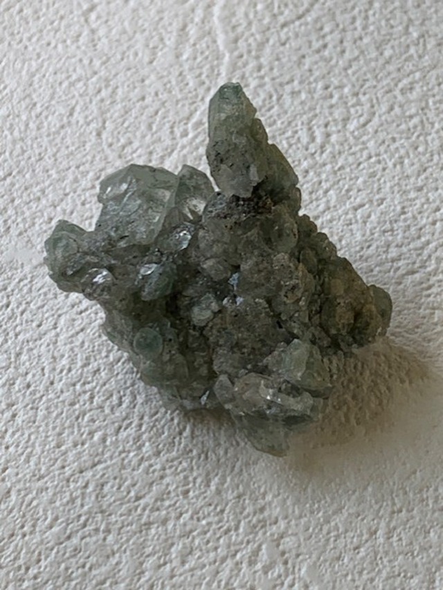 希少　ガーデンクォーツ入りヒマラヤ水晶　クラスター