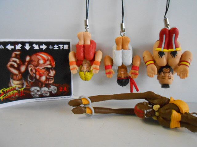 ♯Kvv08PZ生きるストリートファイターII土下座ストラップ人気4種 | Pay ID