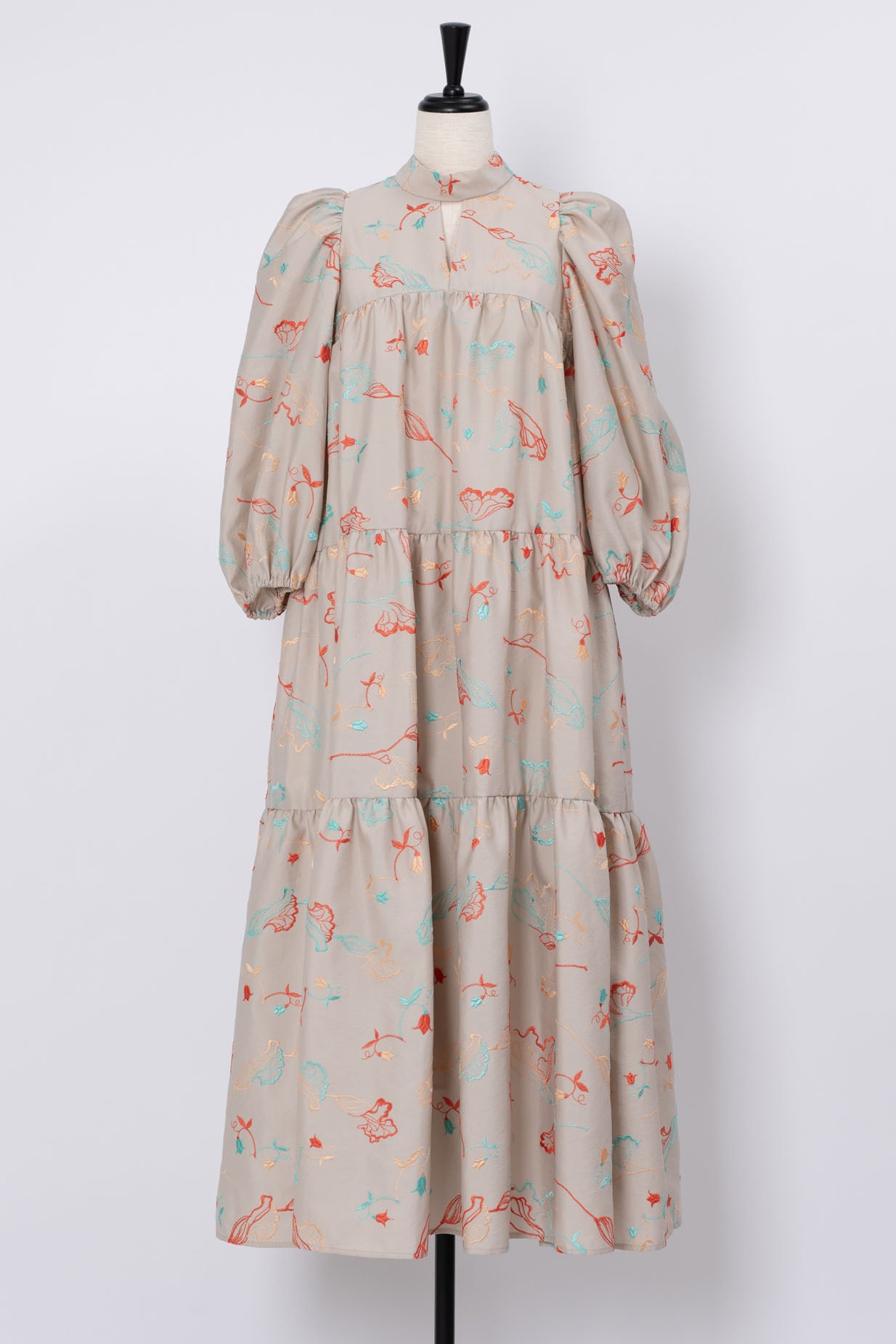 Flower Mirror Embroidery Tiered Dress BEIGE