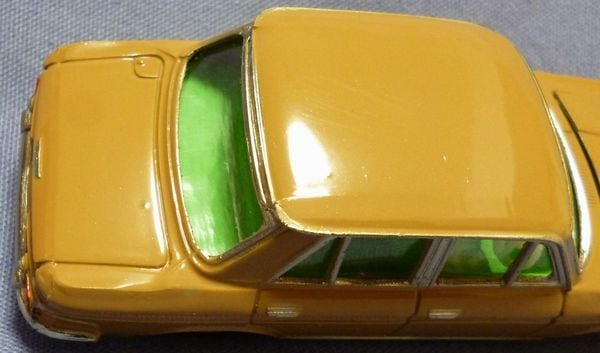 PHE-32 ダットサン ブルーバード 1963年型 大盛屋 チェリカ