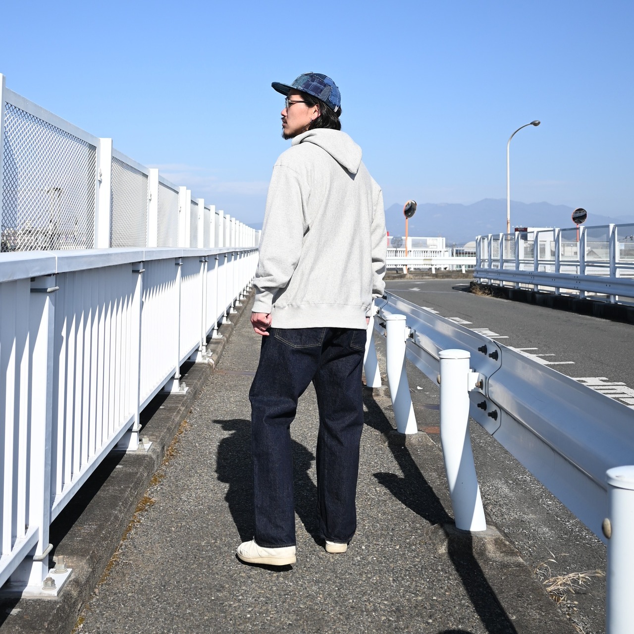 KUON(クオン)Indigo Nylon Coaches Jacket-Boro-コーディネート