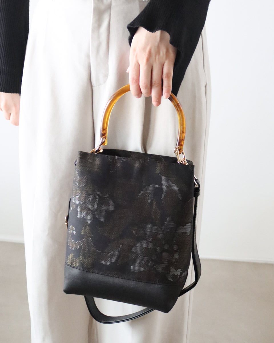 One Handle Bag 17/大島紬ブラック更紗模様/大島紬リメイクバッグ