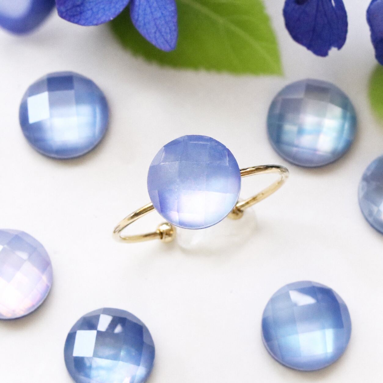 【ERI】宝石質ラピスラズリ×クリスタルのフリーサイズリング 紫陽花カラー 天然石フリーサイズリング ラピス×シェル×クリスタル