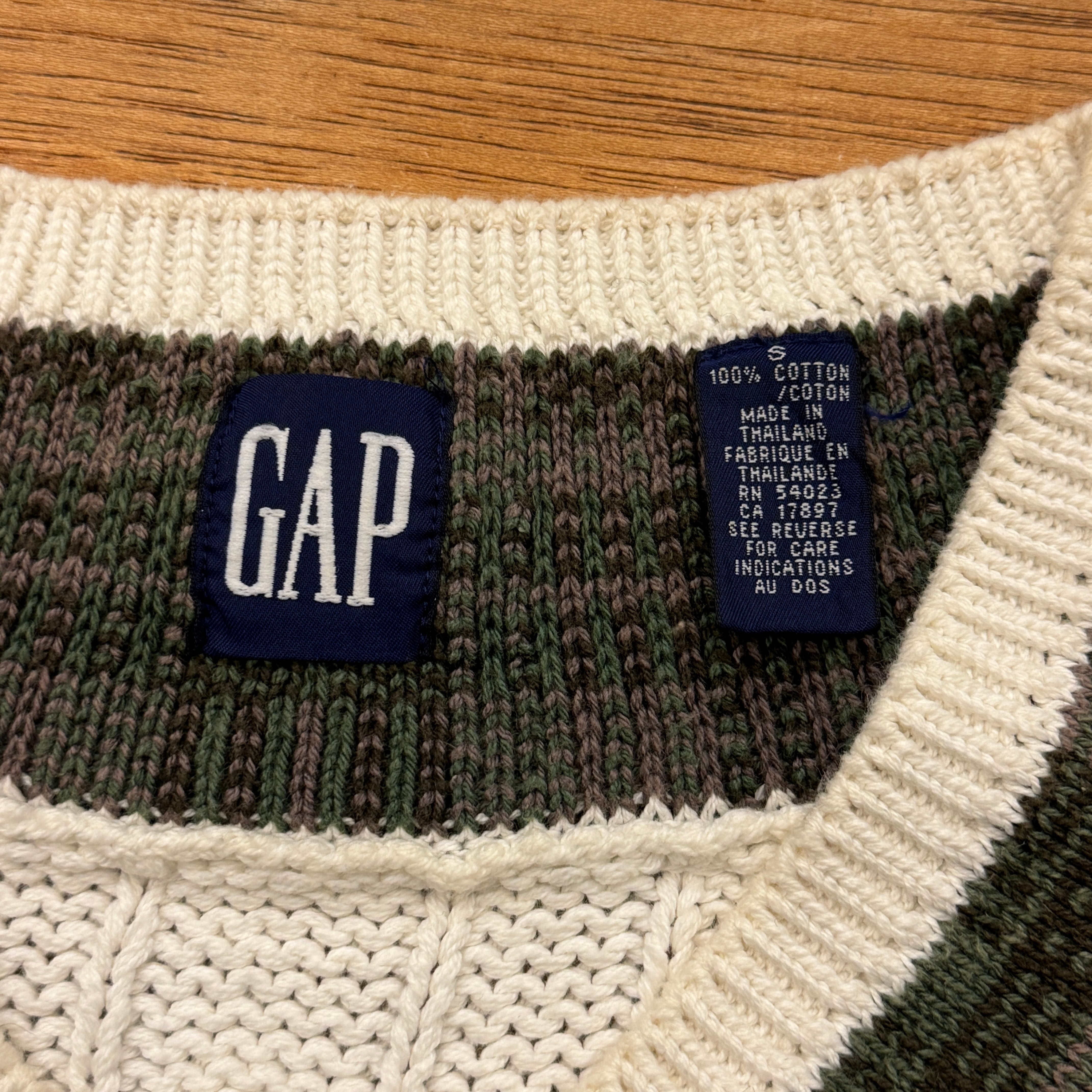 【早い者勝ちでしょう！】80s~90s GAP 香港製 ニット 1990s OLD GAP TILDEN SWEATER S ⑧ | safarionline