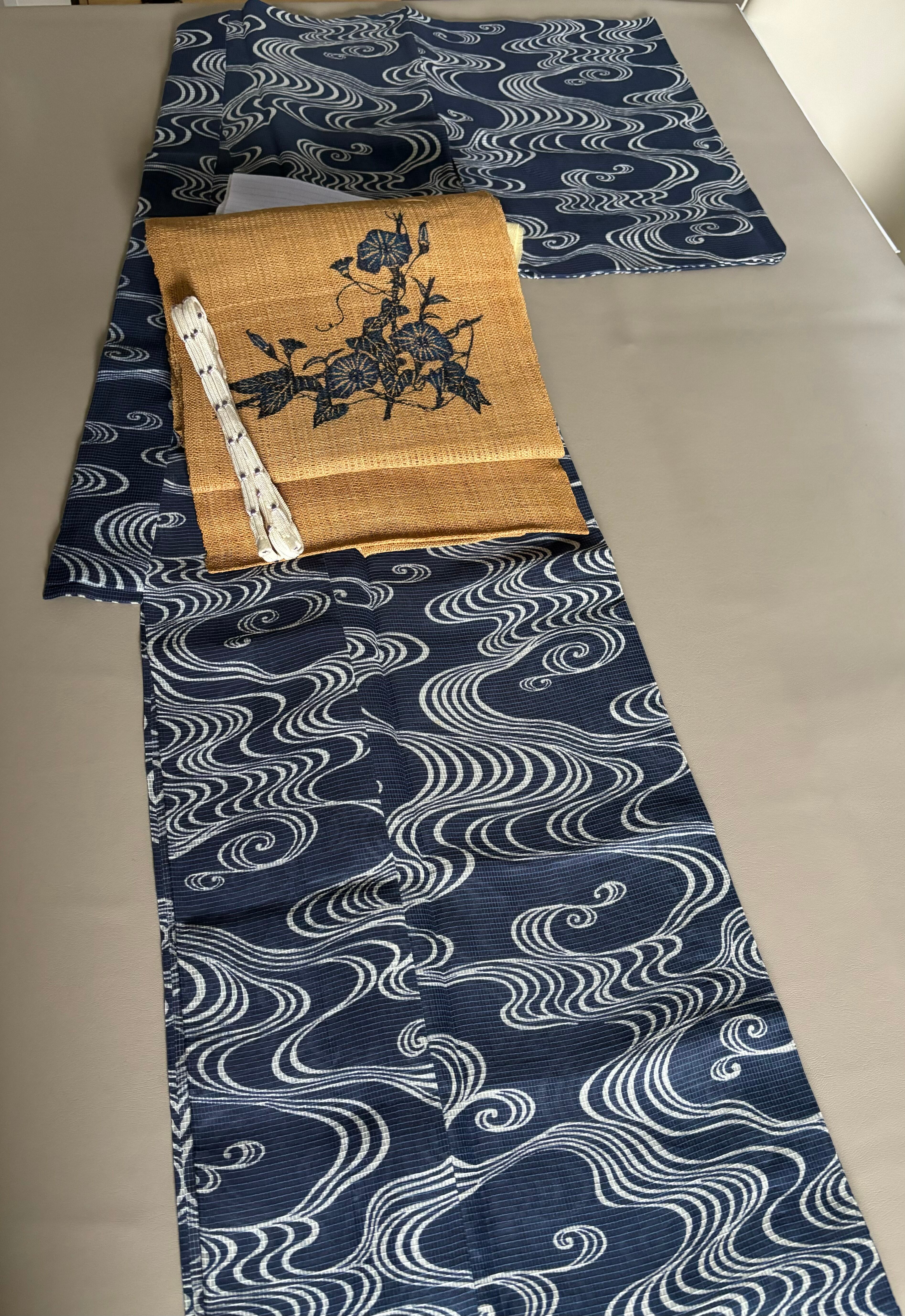 竺仙 絹紅梅 藍色×白 光琳水 極美品 竺仙 絹紅梅 藍色×白 光琳水 | きもの奏