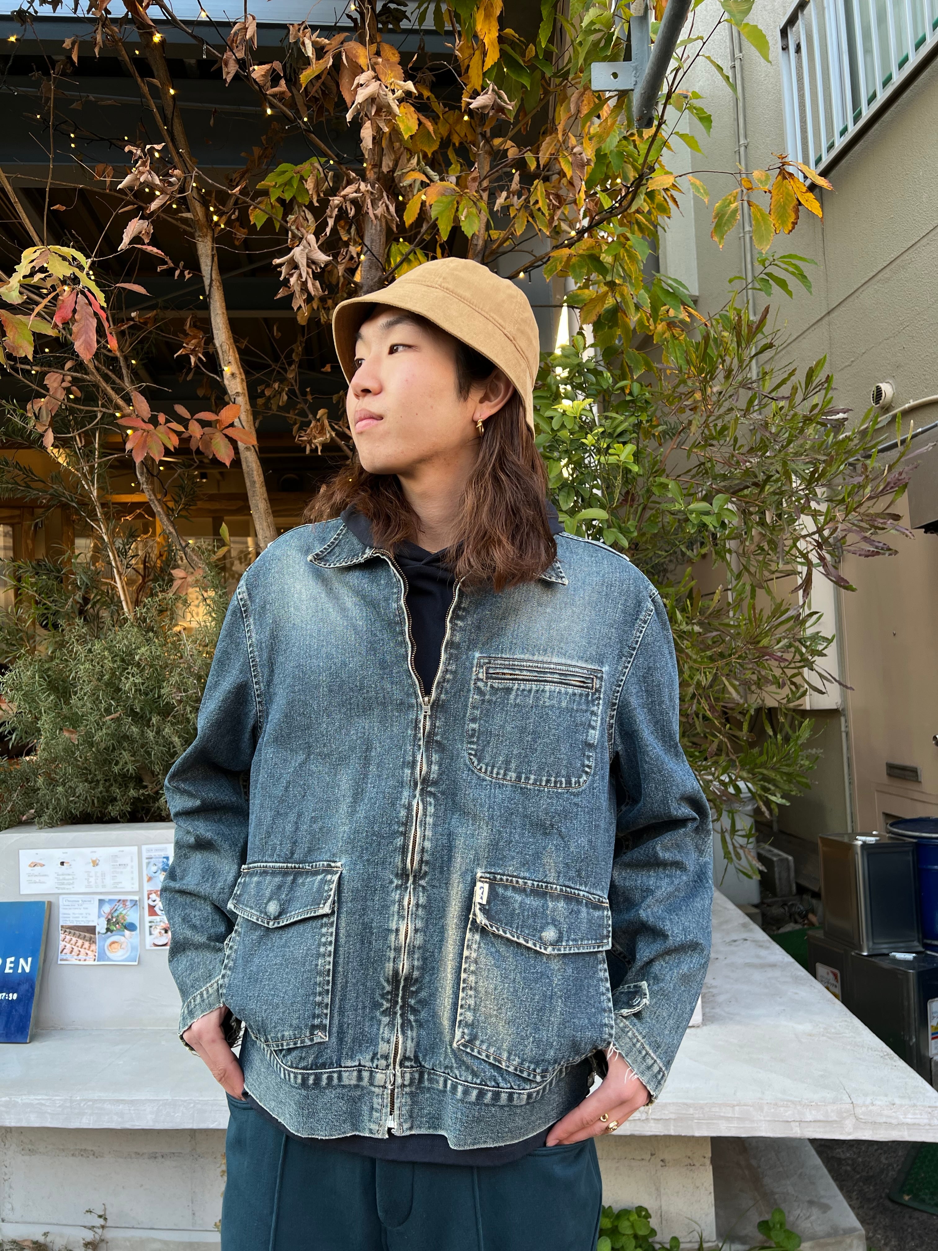 (OT837)90‘s OLD GUESS denim jacket made in USA