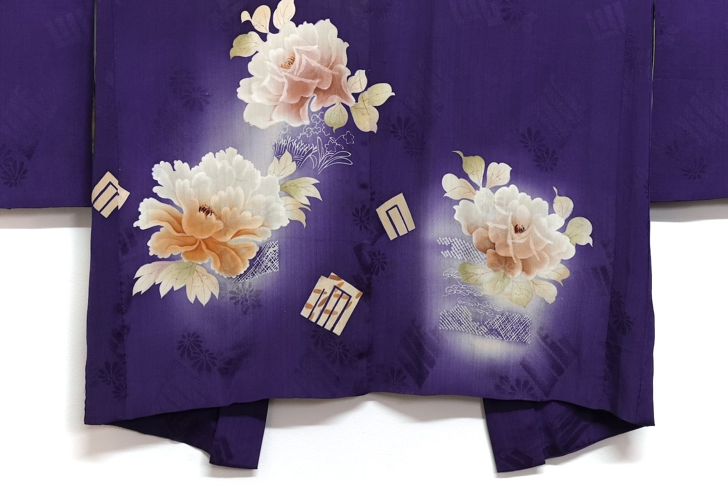 打掛正絹友禅昭和アンティーク品 打掛正絹友禅昭和アンティーク品 【公式通販】