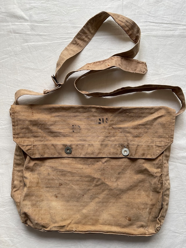 30/40's French Military musette bag