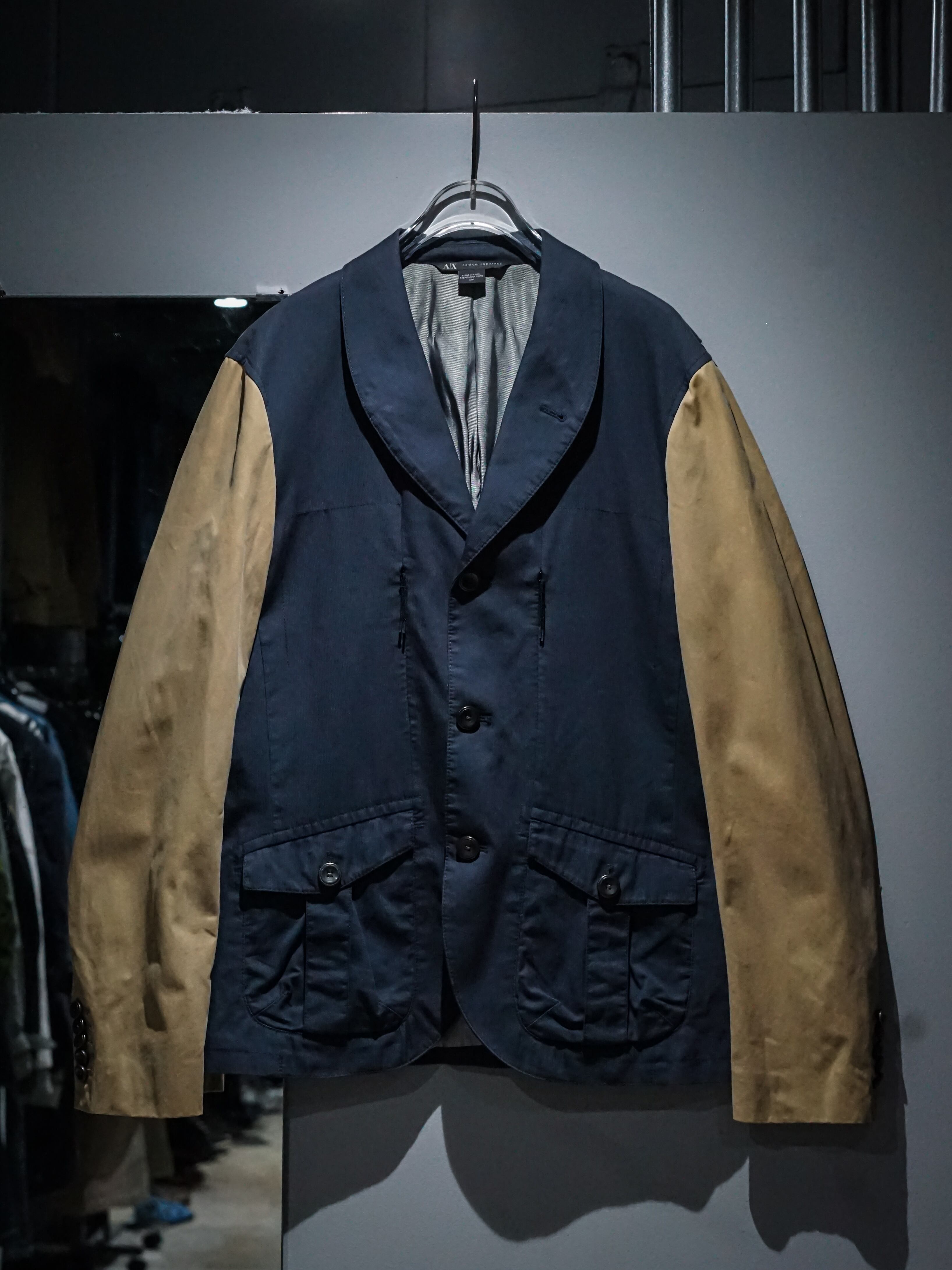 ジャケット ax服 AX ARMANI EXCHANGE アルマーニ エクスチェンジ リサイクルナイロン製 ブルゾンジャケット 白 Yahoo フリマ 旧PayPayフリマ