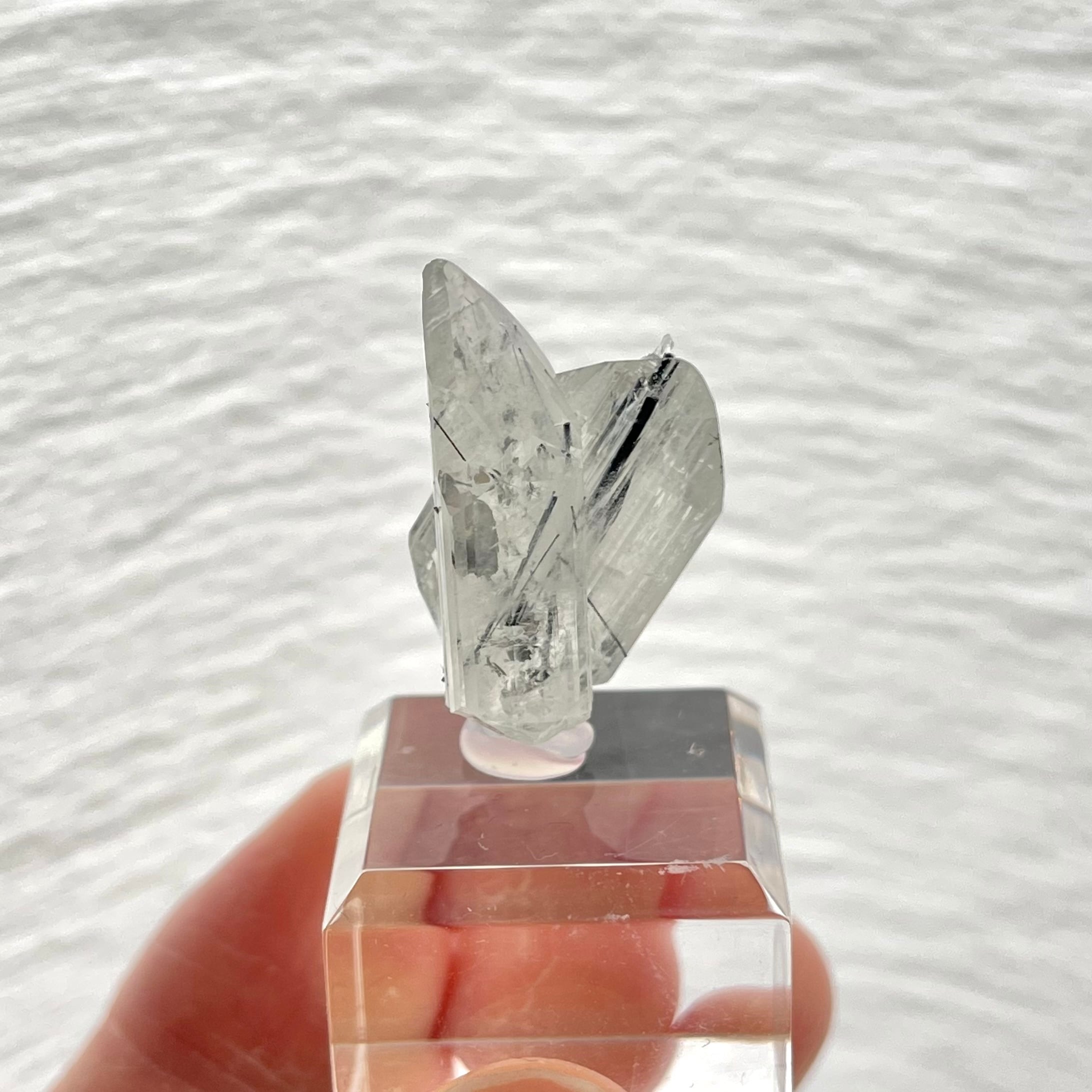 ユークレース / ショール【Schorl in Euclase】ブラジル産 | PEANUTS