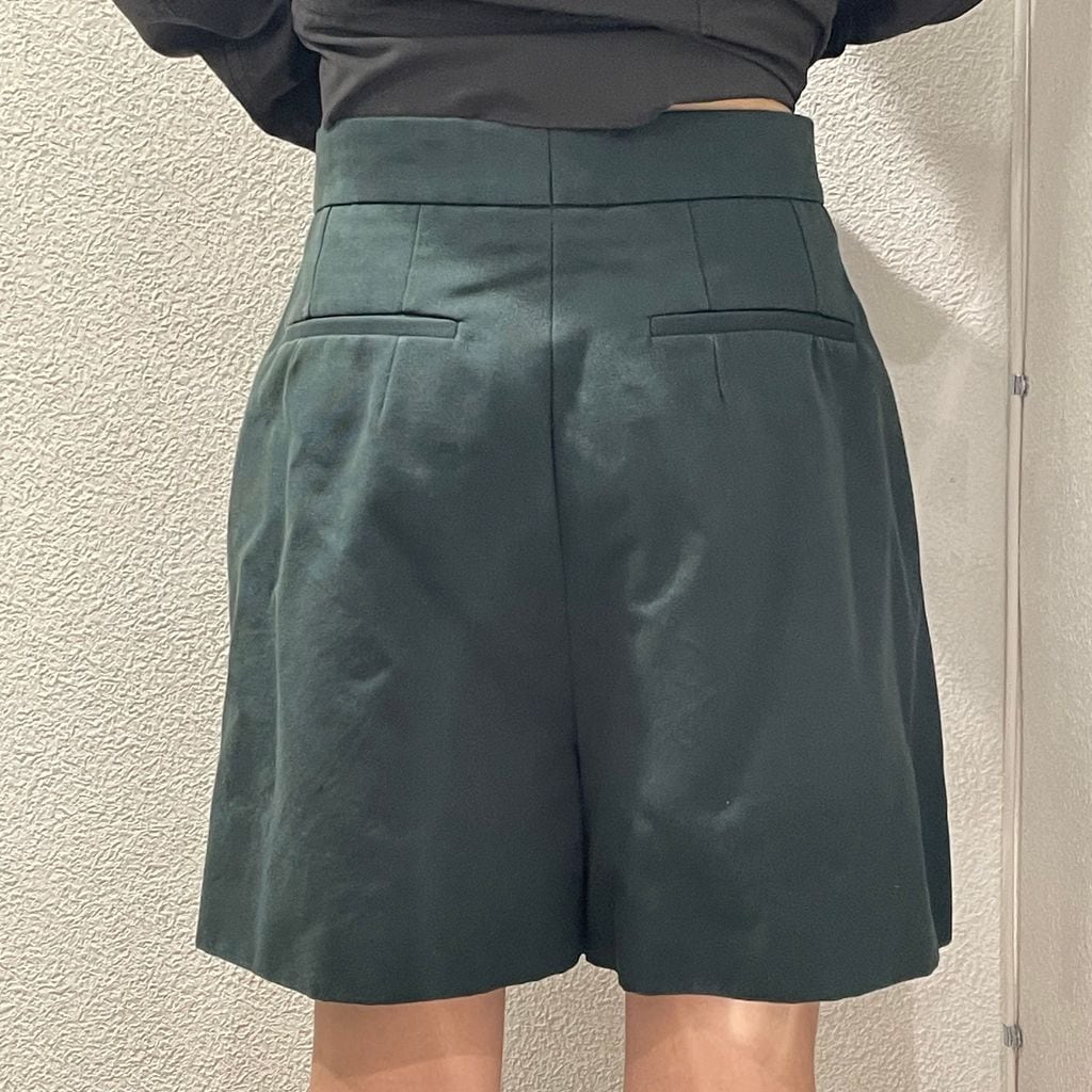 NAMACHEKO ナマチェコ ショーツ タックハーフパンツ sizeS【表参道t