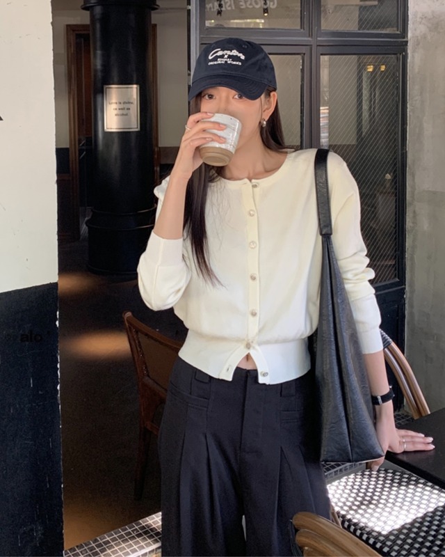 ショートニットカーディガン　A24496