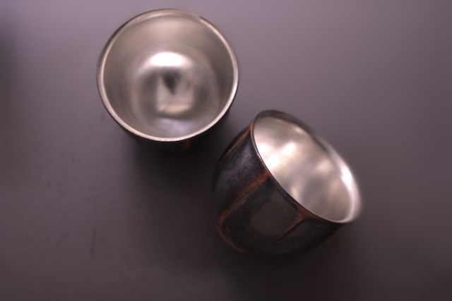 中村譲司　覆黒銀彩鎬杯