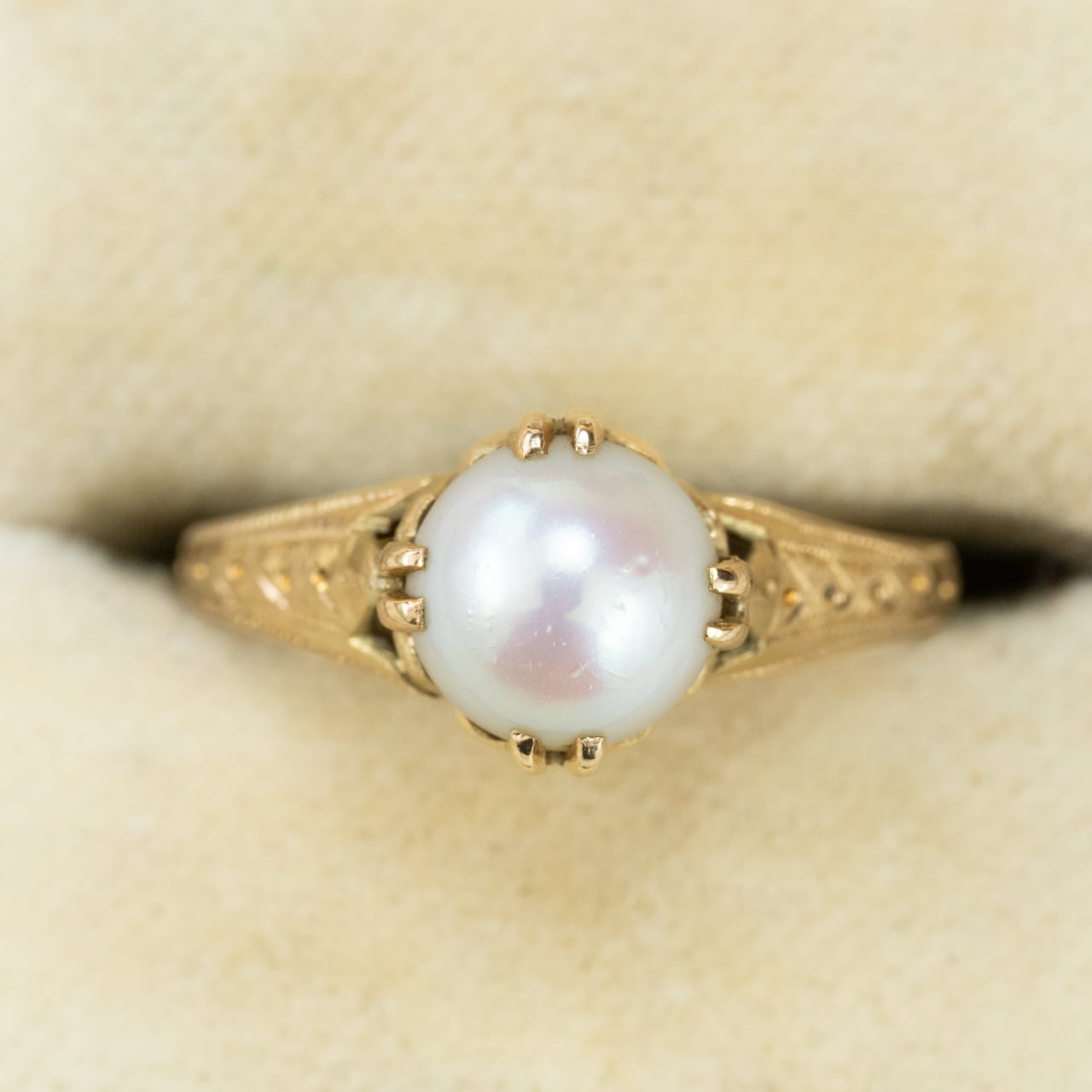 真珠 指輪　装飾 昭和　ヴィンテージ　アンティーク　レトロ　パール　リング 日本の昭和レトロなヴィンテージリングJapanese vintage ring 和彫り