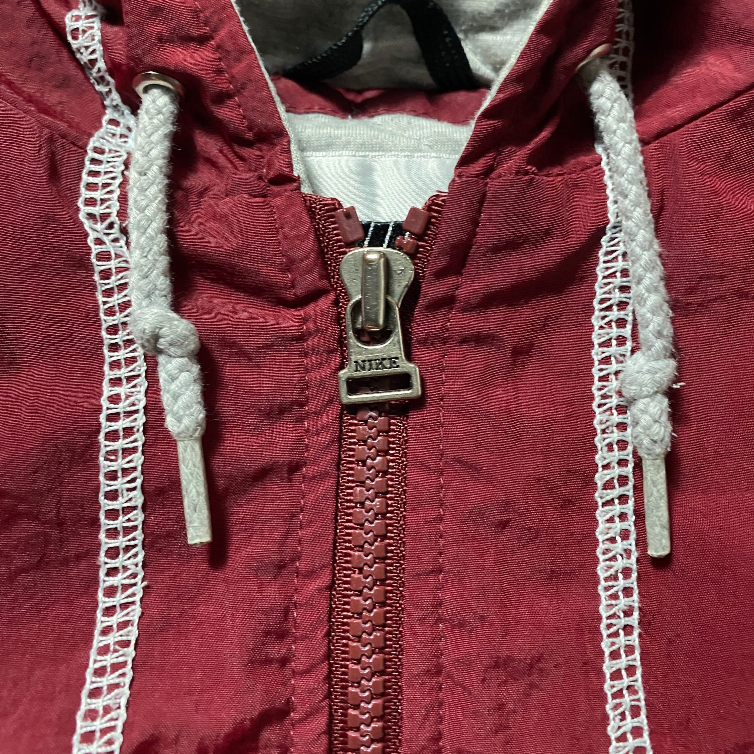 90's NIKE ナイキ スウォッシュ 刺繍ワンポイント バックロゴ