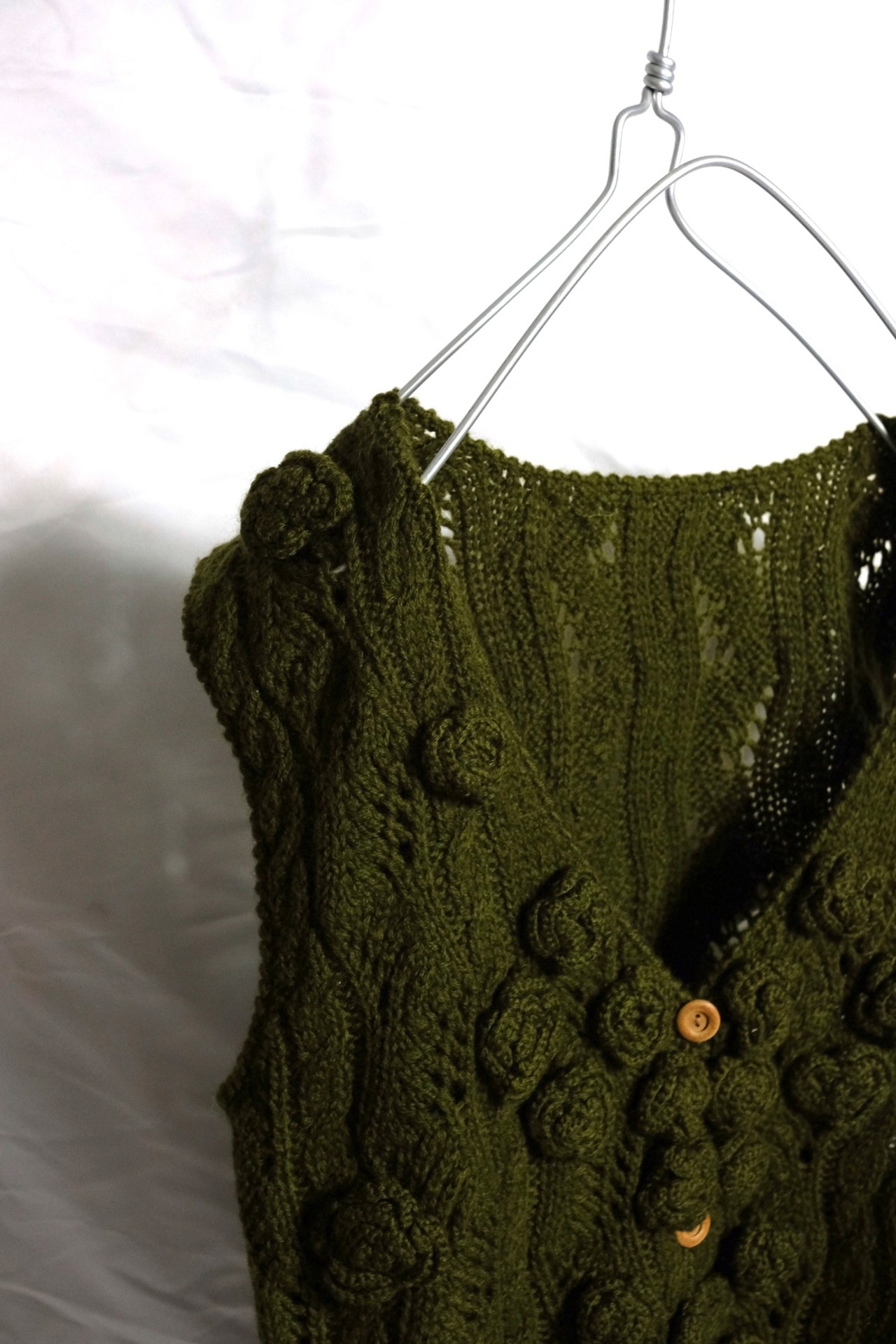 Design knit vest
