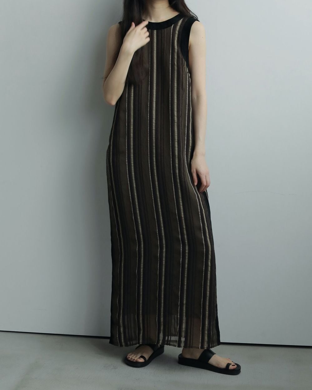 アンヌーク Stripe Layered Onepiece ブラック36 anuke(アンヌーク) Stripe Layered Onepiece | サウスオレンジ