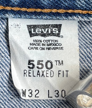 Used 00's  Levi's 550 -W32/L30-