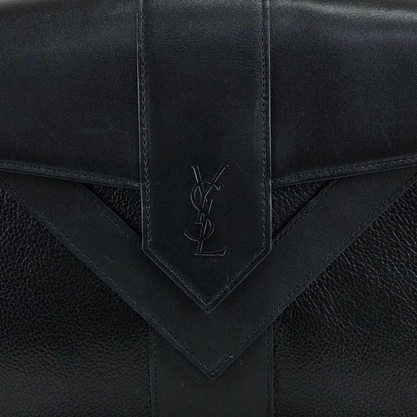 Yves Saint Laurent イヴ・サンローラン ショルダーバッグ ブラック