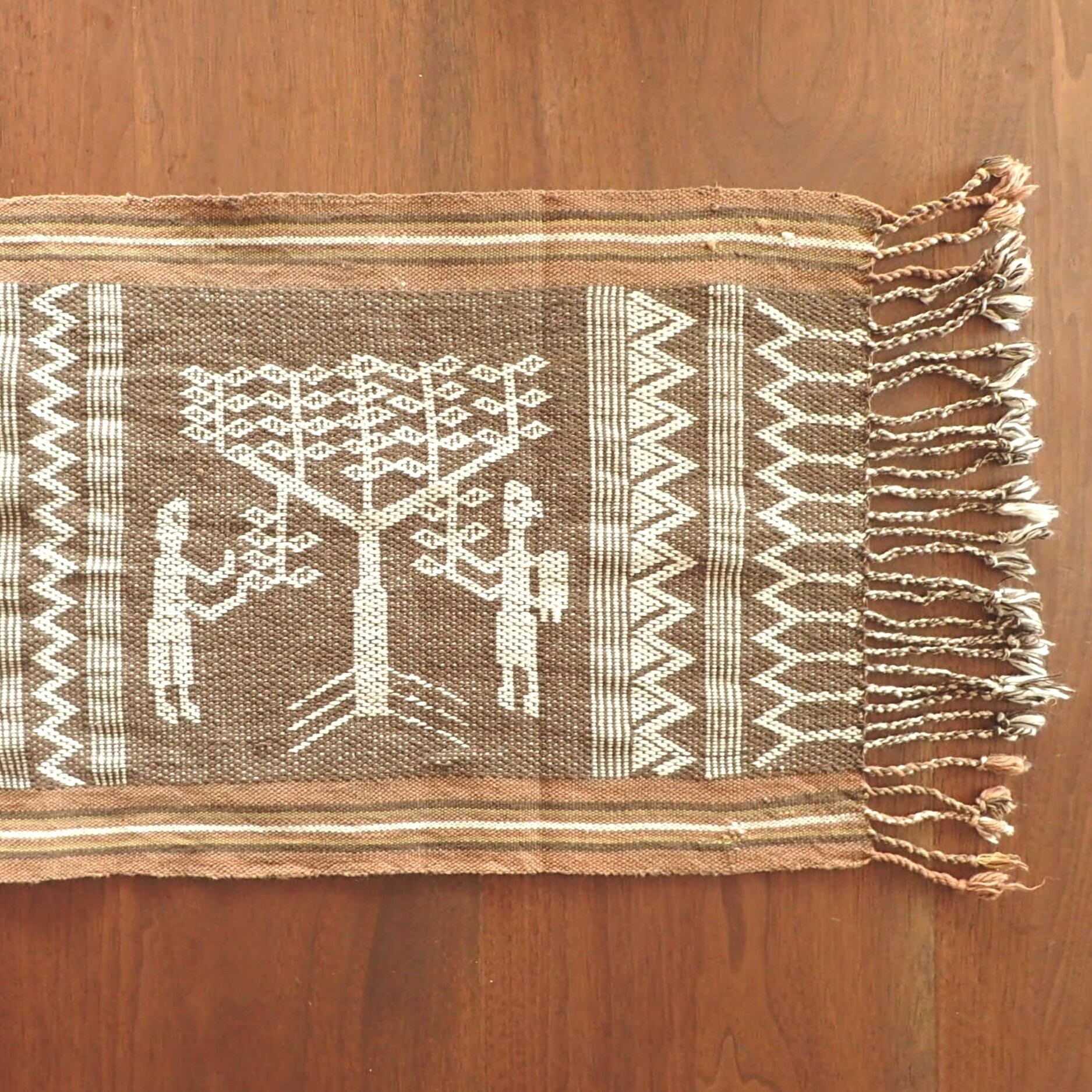 ラオス ンゲ族 手織りテーブルランナー | gururi