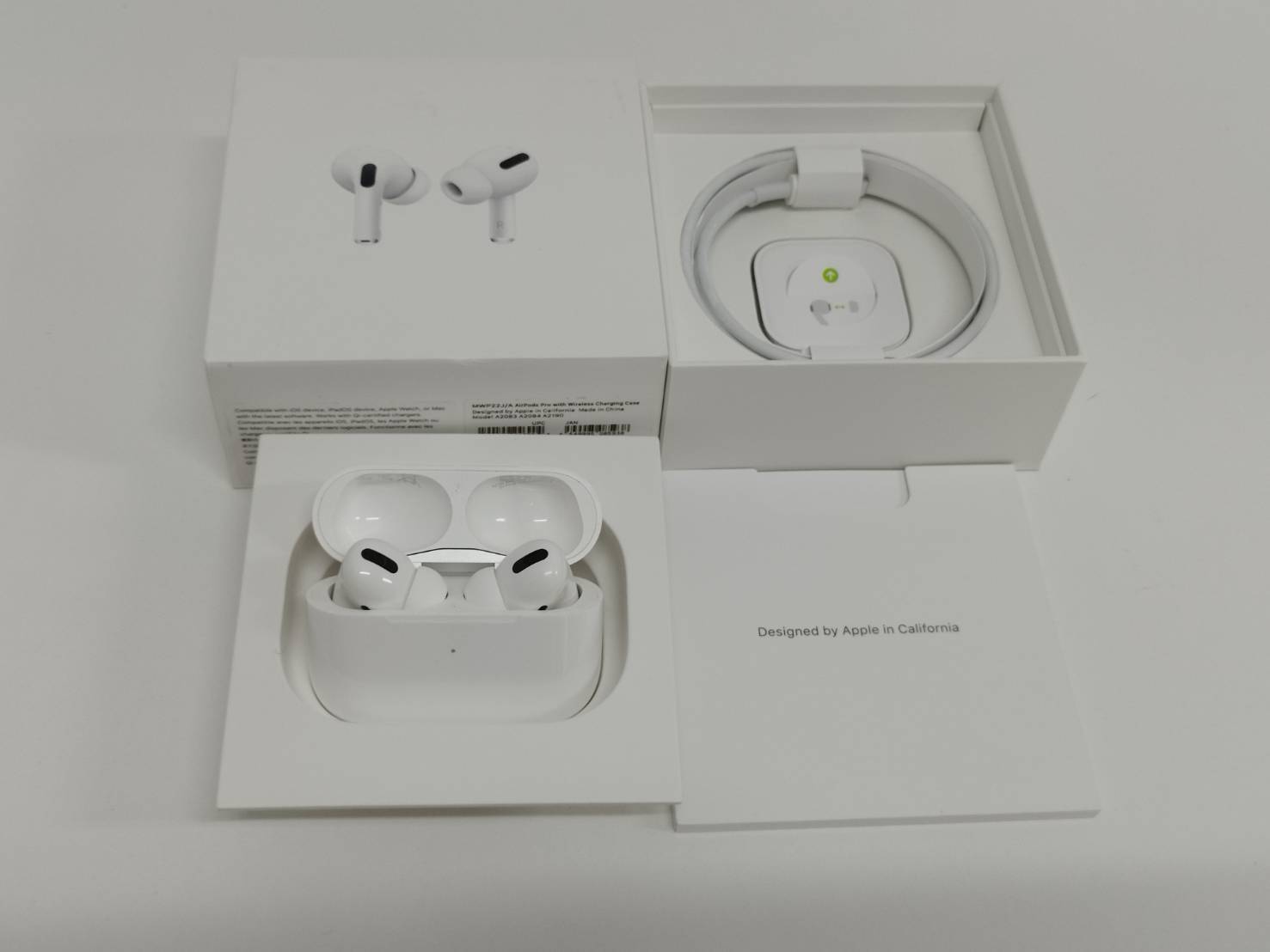正規品】Apple AirPods Pro 第2世代/A2700,A2698,A2699/ワイヤレス
