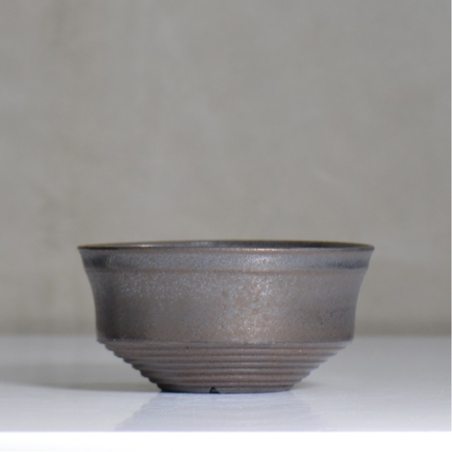 YATAGARASU / KOTETSU - 02 / L / 約 φ15.5cm / 植木鉢