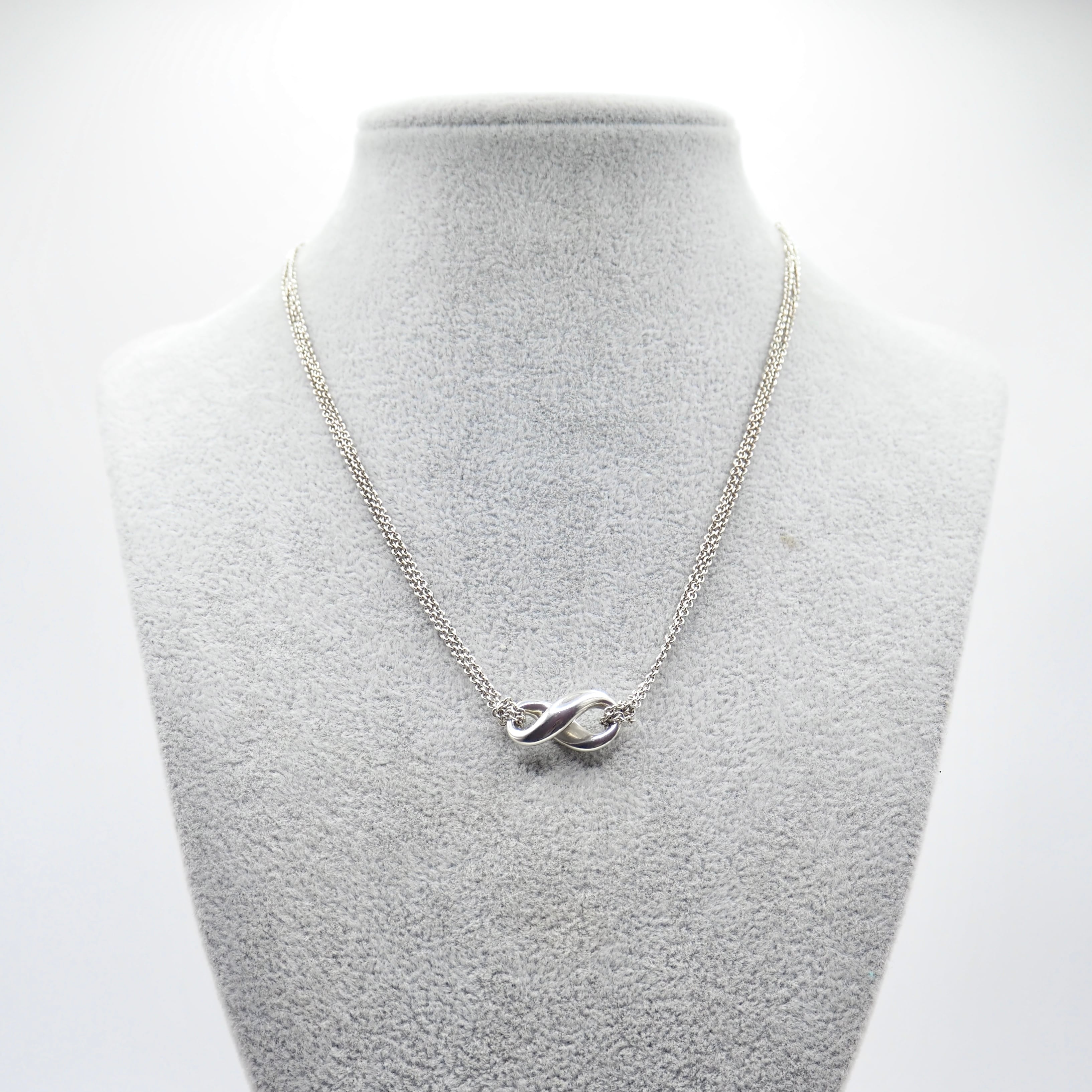 Tiffany&Co. インフィニティ ダブルチェーン ネックレス シルバー925