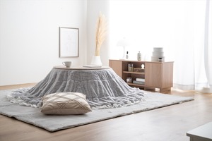 【円形:197cm】Chucola フリル付きリバーシブルファーこたつ布団