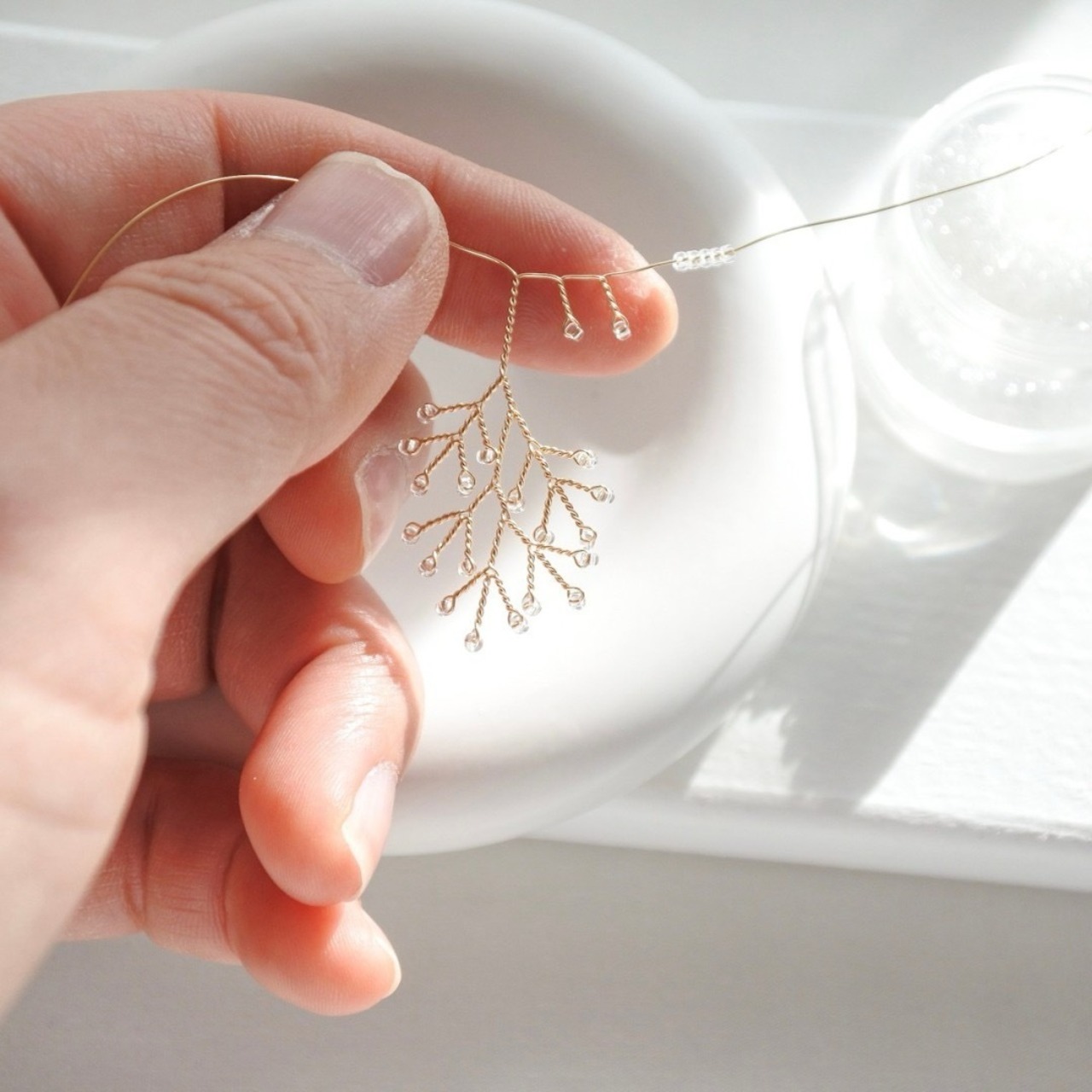 結わい　-瞬き-　【③結わい＋ひと粒（片耳ずつ）】小枝耳飾り　ワイヤーアクセサリー