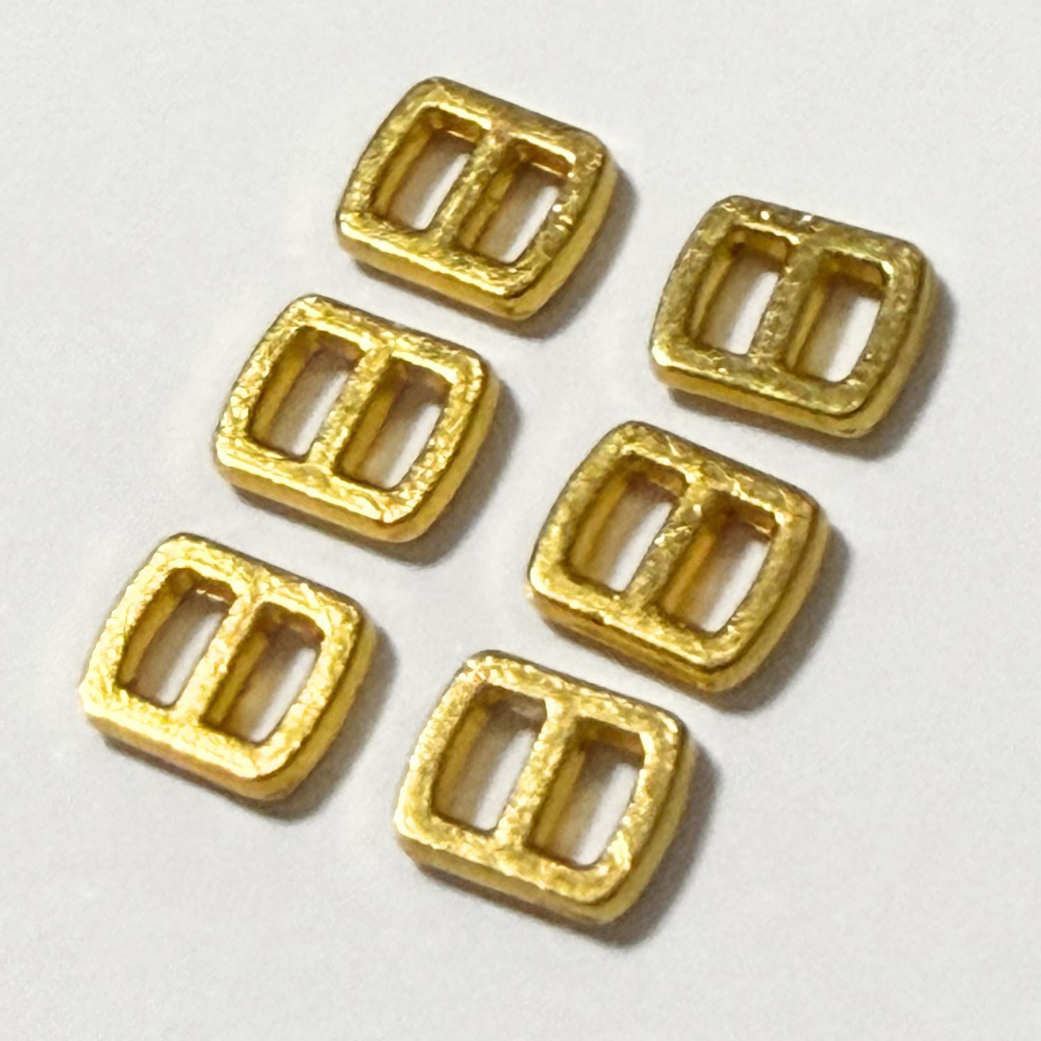 haoa ミニサイズ メタルバックル 6個セット 人形用 ミニチュア メタル