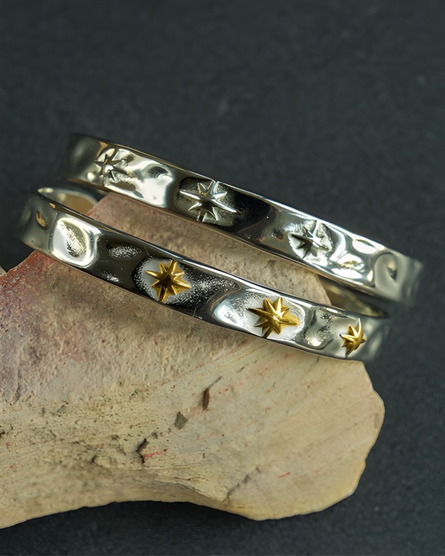 レトロ たたきデザインバングル 2色　E0177