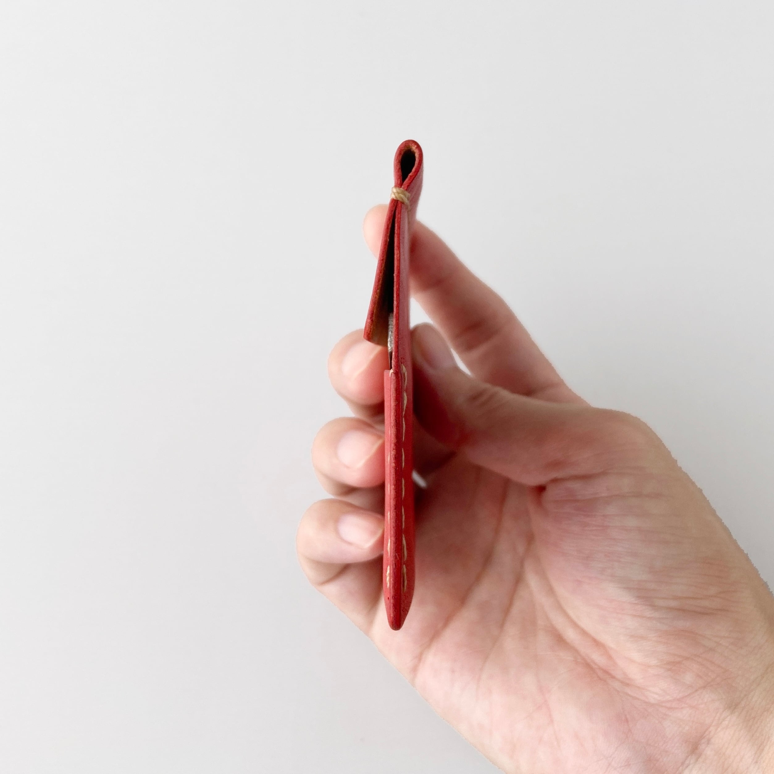 草木染め革丨鍵3本丨薄型キーケース【zlat3/ずらっと3】すおう染め