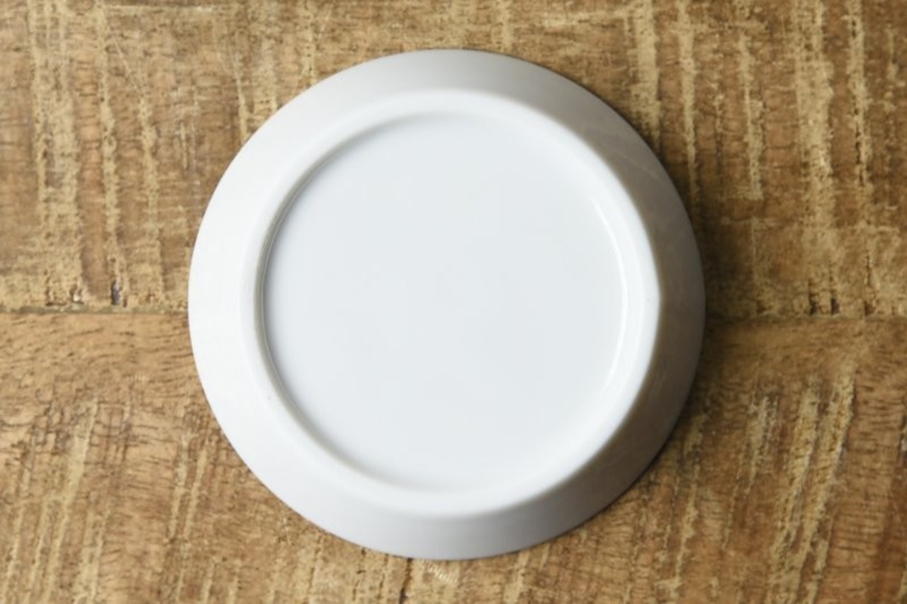かげあそび 8.2cm白磁醤油皿 ふくろう[日本製/美濃焼/和食器]