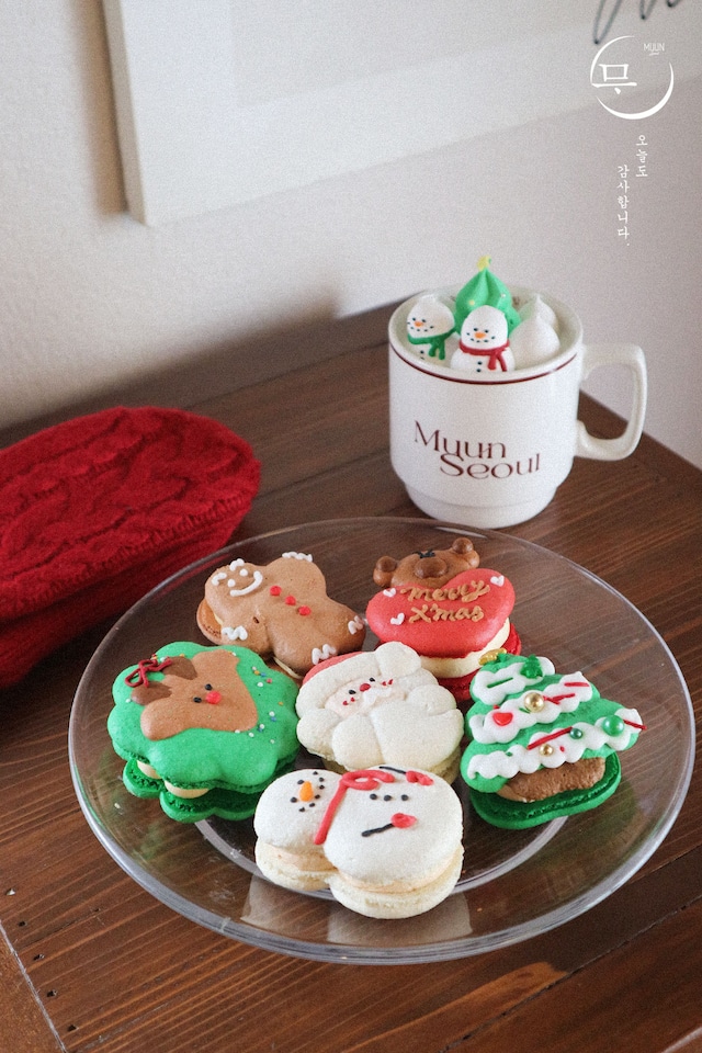 【期間限定】【数量限定】早い勝ち！MUUN Seoul X’mas Special Macaron クリスマス限定マカロン6個セットSpecial GIFT BOX (ギフト用) おうちカフェ トゥンカロン