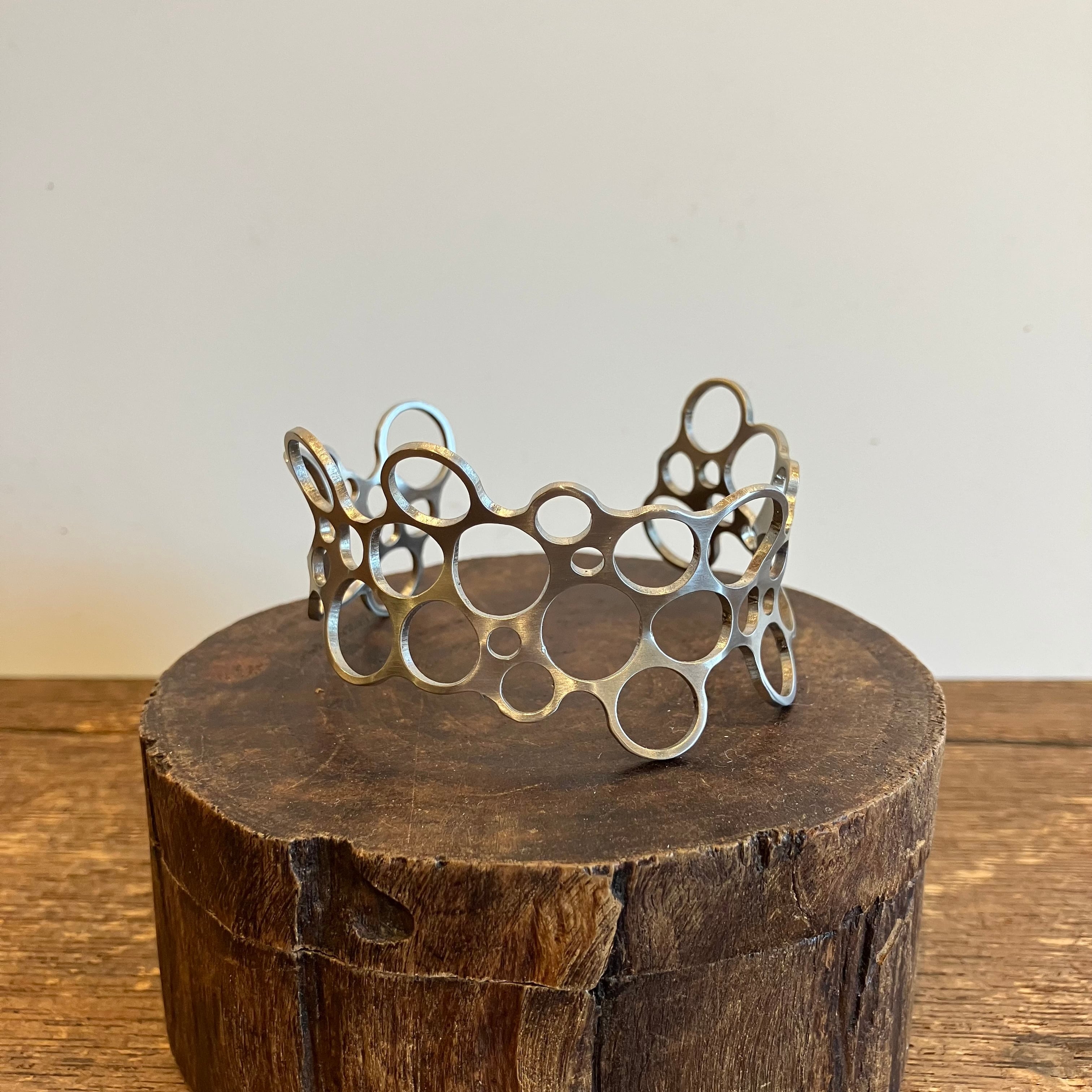 NISHINAGA バングル