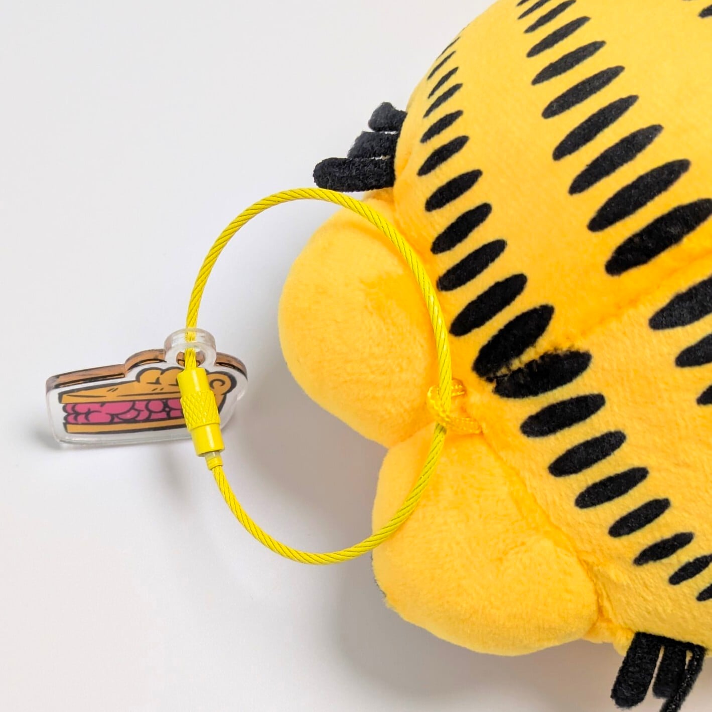 ♧【 Garfield ( ガーフィールド ) 】 HEADぬいぐるみキーホルダー / plush keyholder〚アメリカン雑貨 アメトイ〛