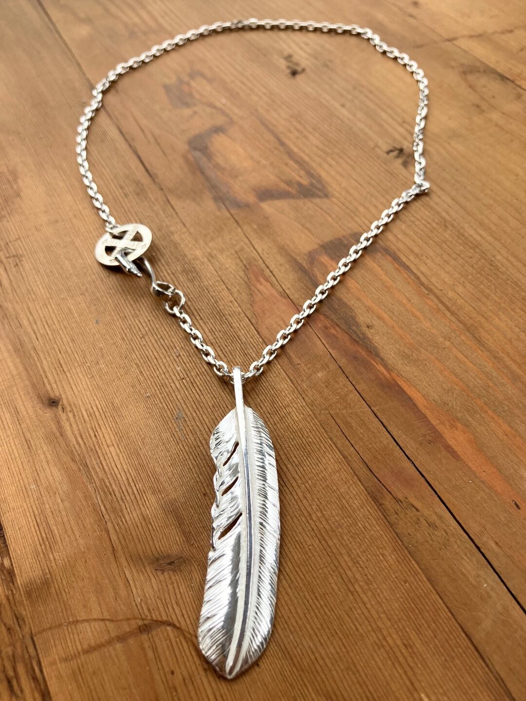 ゴロクロgo39 上銀銀縄ターコイズ付き特大フェザー50cmチェーン go39 上銀銀縄ターコイズ付き特大フェザー50cmチェーン【細角or細丸