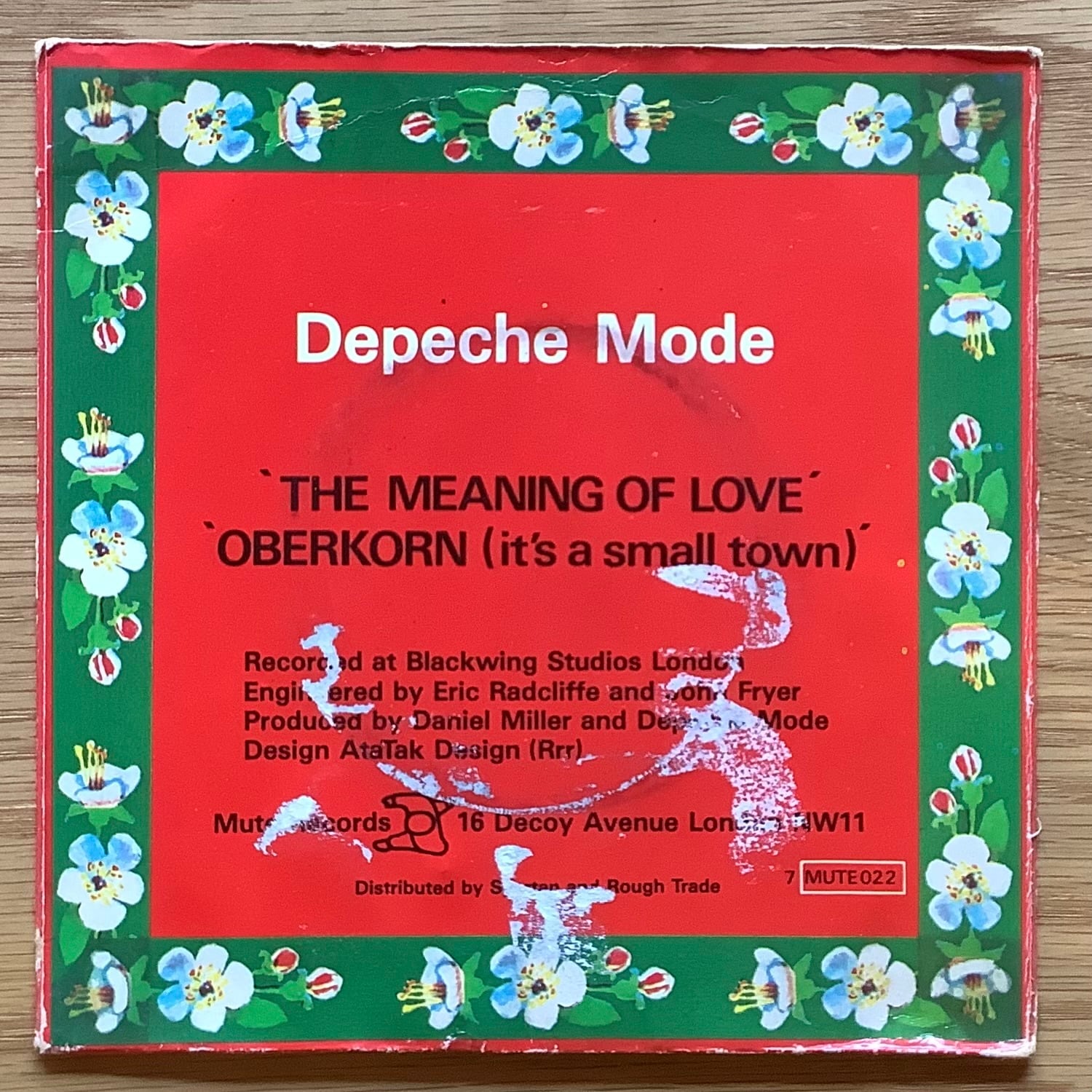 DEPECHEMODE / A: THE MEANING OF LOVE / B: OBERKORN ( IT'S A SMALL