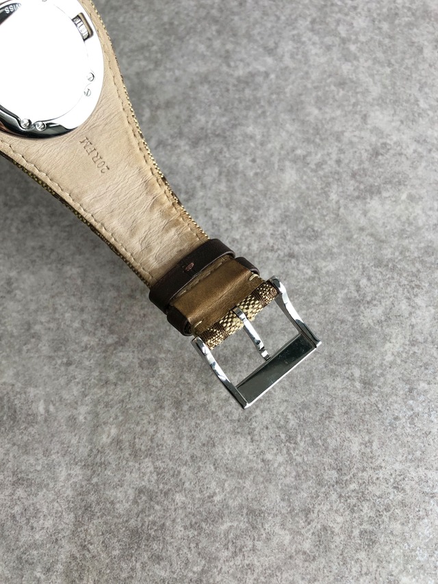 GUCCI グッチ GG 腕時計 ブラウン Gモチーフ キャンバス クウォーツ vintage ヴィンテージ オールド nehfxw