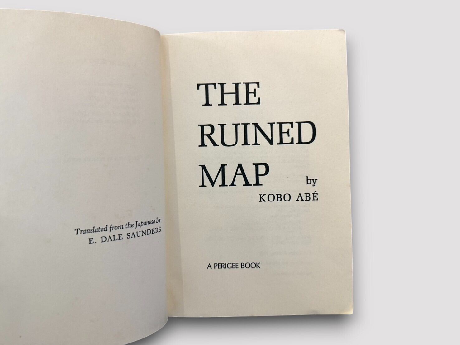 SJ539】【FIRST PERIGEE PRINTING】The Ruined Map(1980) /Kobo Abe