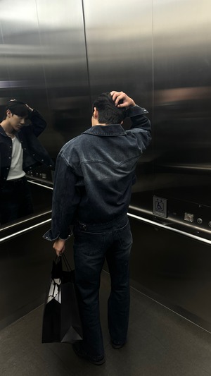 【PANTS】Wave-Cut Flare Denim (Blue Black)