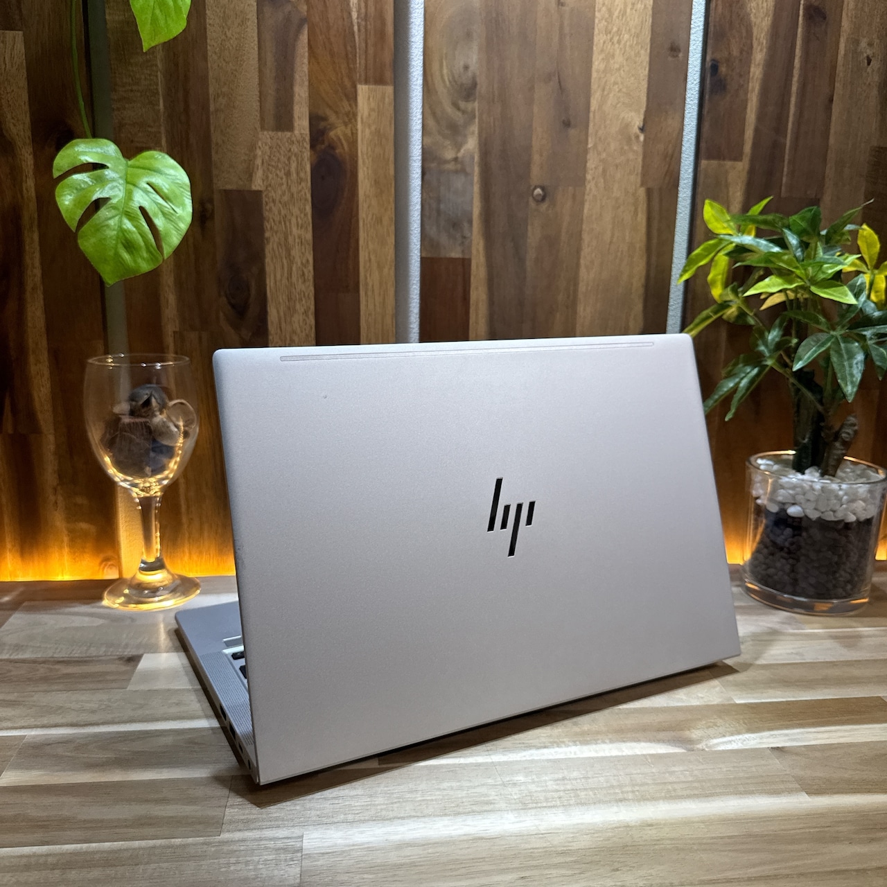 \ 公式ショップ限定価格❣️/ 美品 2022年モデル‼️HP EliteBook☘メモリ16GB☘ノートパソコン 安心サポート&3ヶ月保証付き
