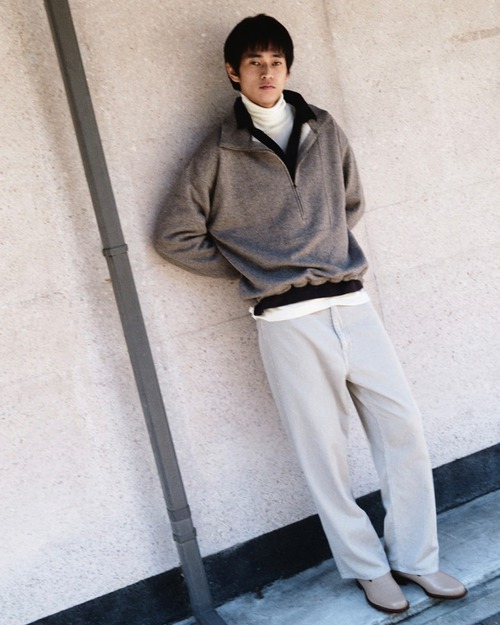 Nikki ESSENTIAL PIECES/yak sweat shirts