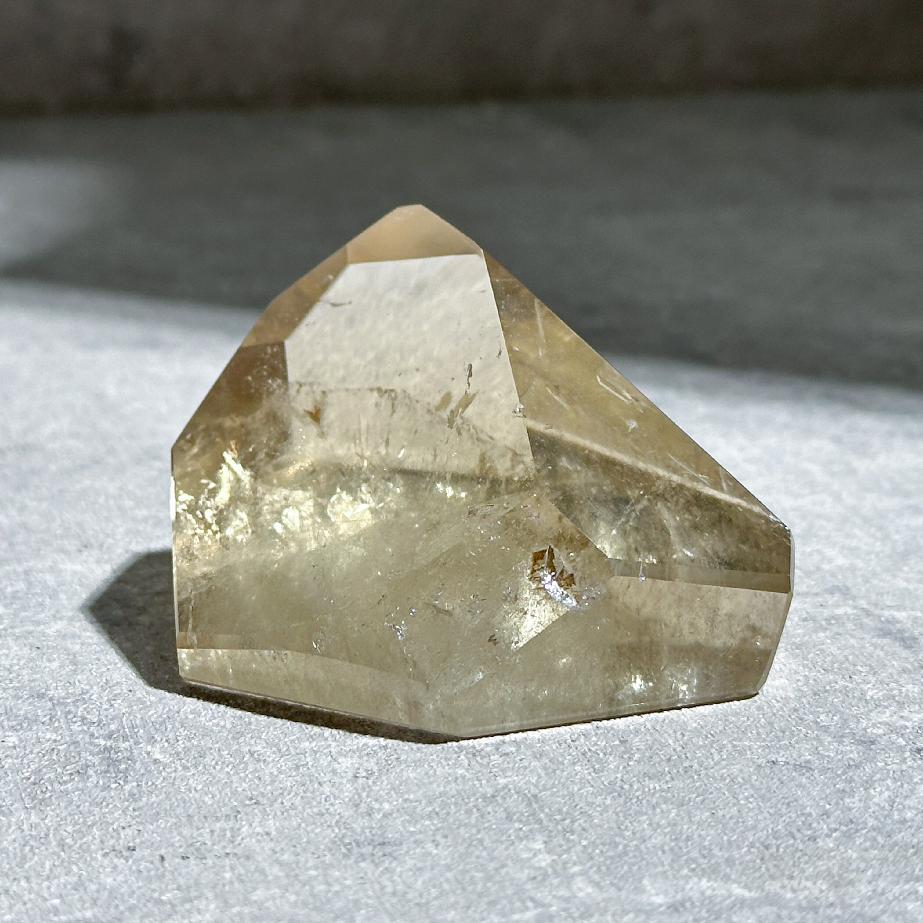 シトリン（黄水晶） フリーフォーム24◇ Citrine ◇ 天然石・鉱物