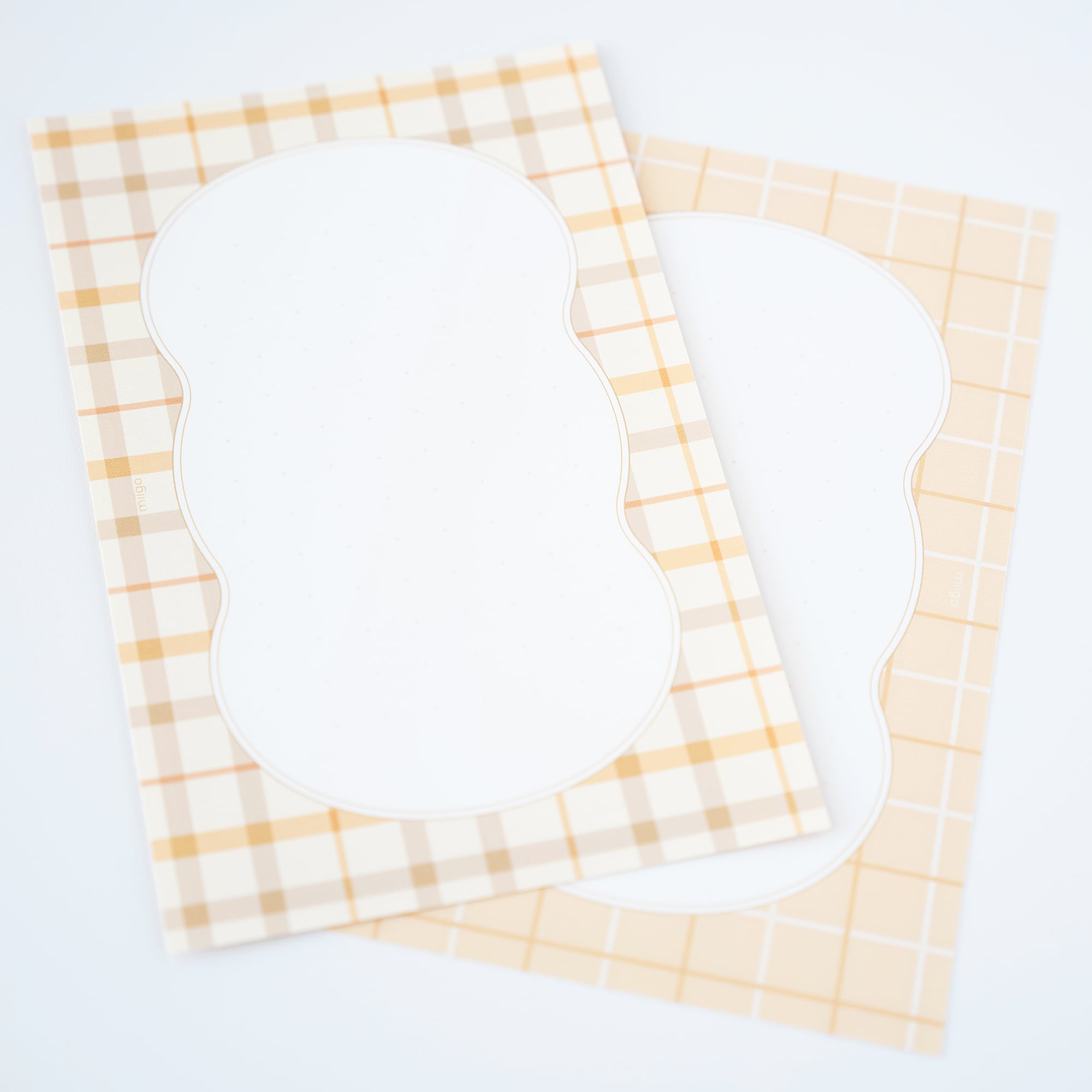 【チェックなフレームリフィル】はちみつ | M6