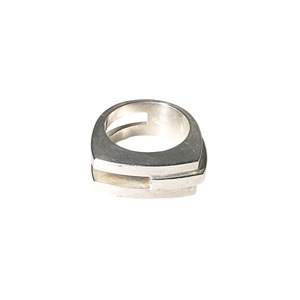 GUCCI silver cuttig out ring