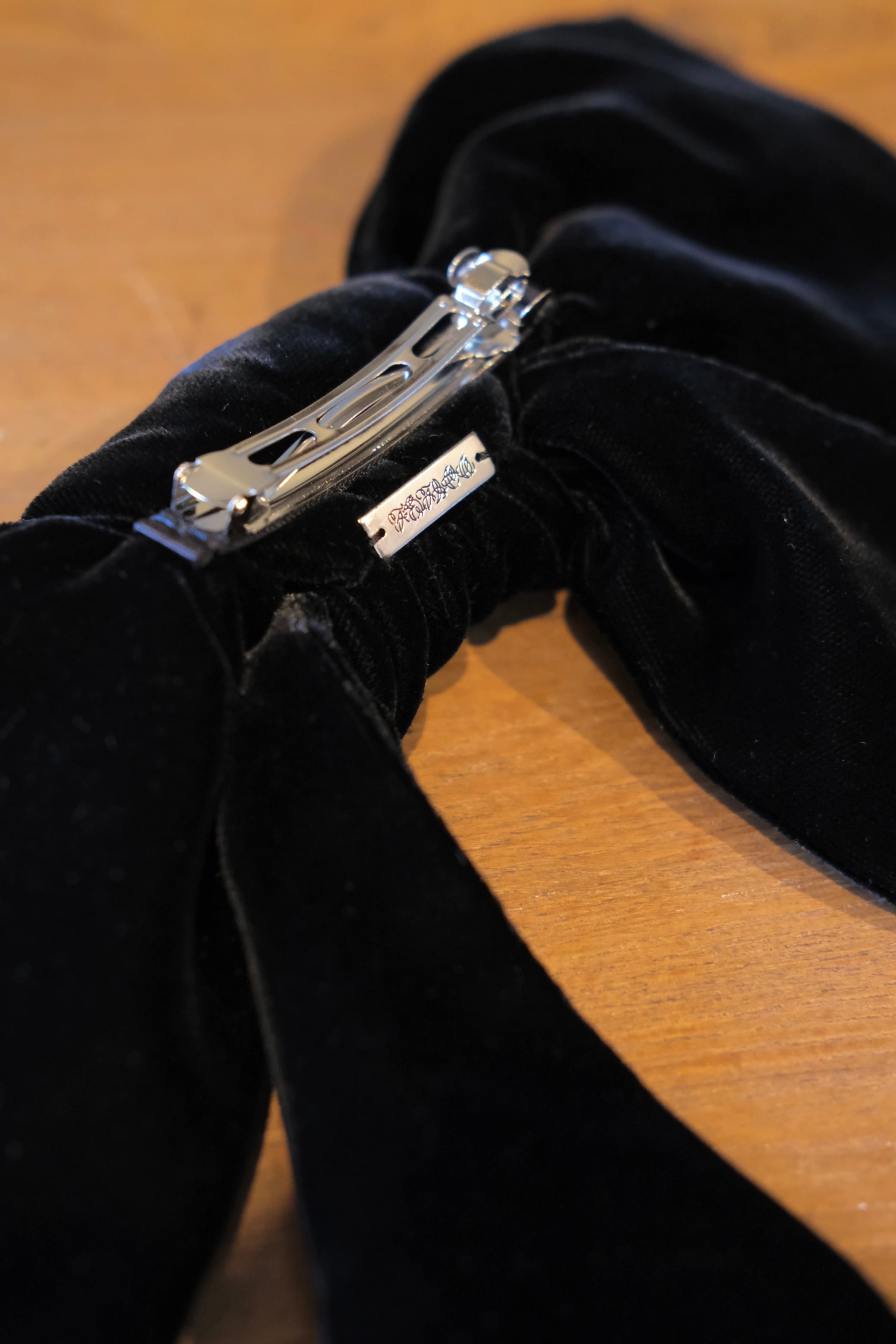 FETICO】VELVET BOW HAIR CLIP | loop FETICO】VELVET BOW HAIR CLIP | loop