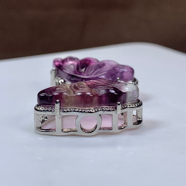 4.フローライト蝶々・横貫通穴☆パーツ